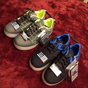 🌺 2-New Pairs of Boys FlashLights Shoes 5🌺